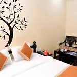 Oyo 3949 Hotel Grande Residency