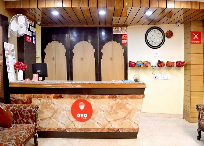 Oyo 3949 Hotel Grande Residency