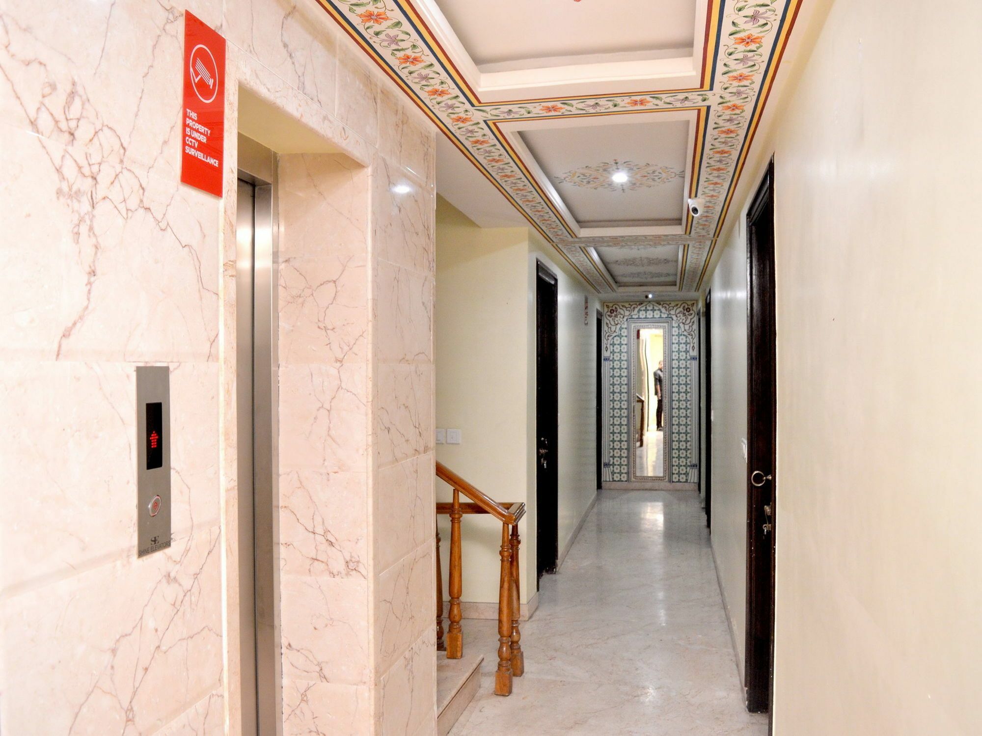 Oyo 3949 Grande Residency Hotel 3*